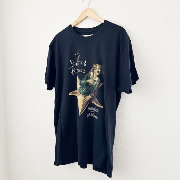 NEW The Smashing Pumpkins Graphic Tee - Picture 3 of 6